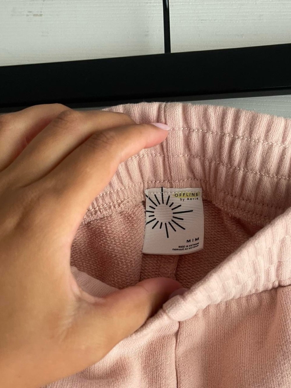 Aerie pink shorts - Picture 3 of 3